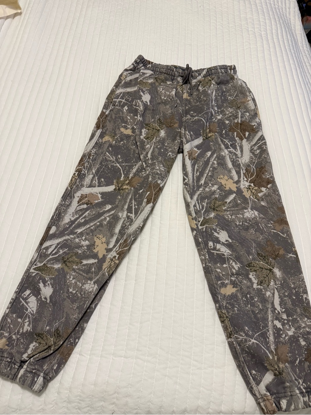 Abercrombie & Fitch Camo Joggers in Gray and Brown